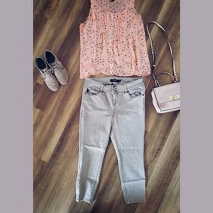 Like new Tan torrid skinny jeans